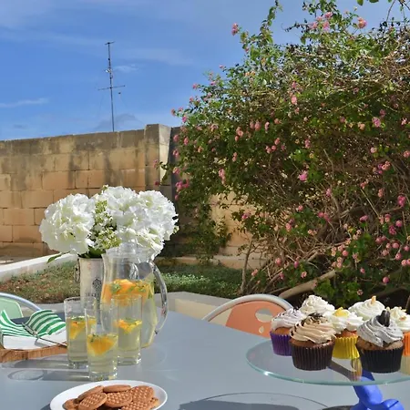 City Living Tk 1 Rm 3 * San Ġiljan
