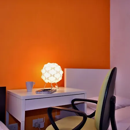 City Living Tk 1 Rm 3