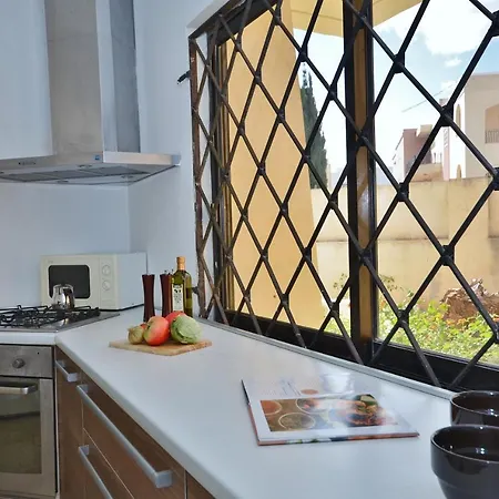 City Living Tk 1 Rm 3 * San Giuliano